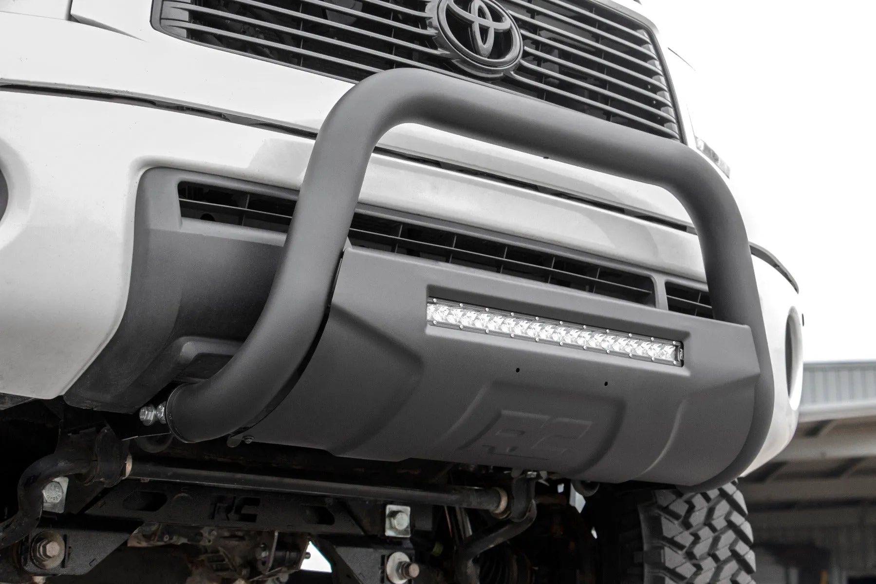 Black Led Bull Bar - Toyota Tundra 2WD/4WD (2007-2021)