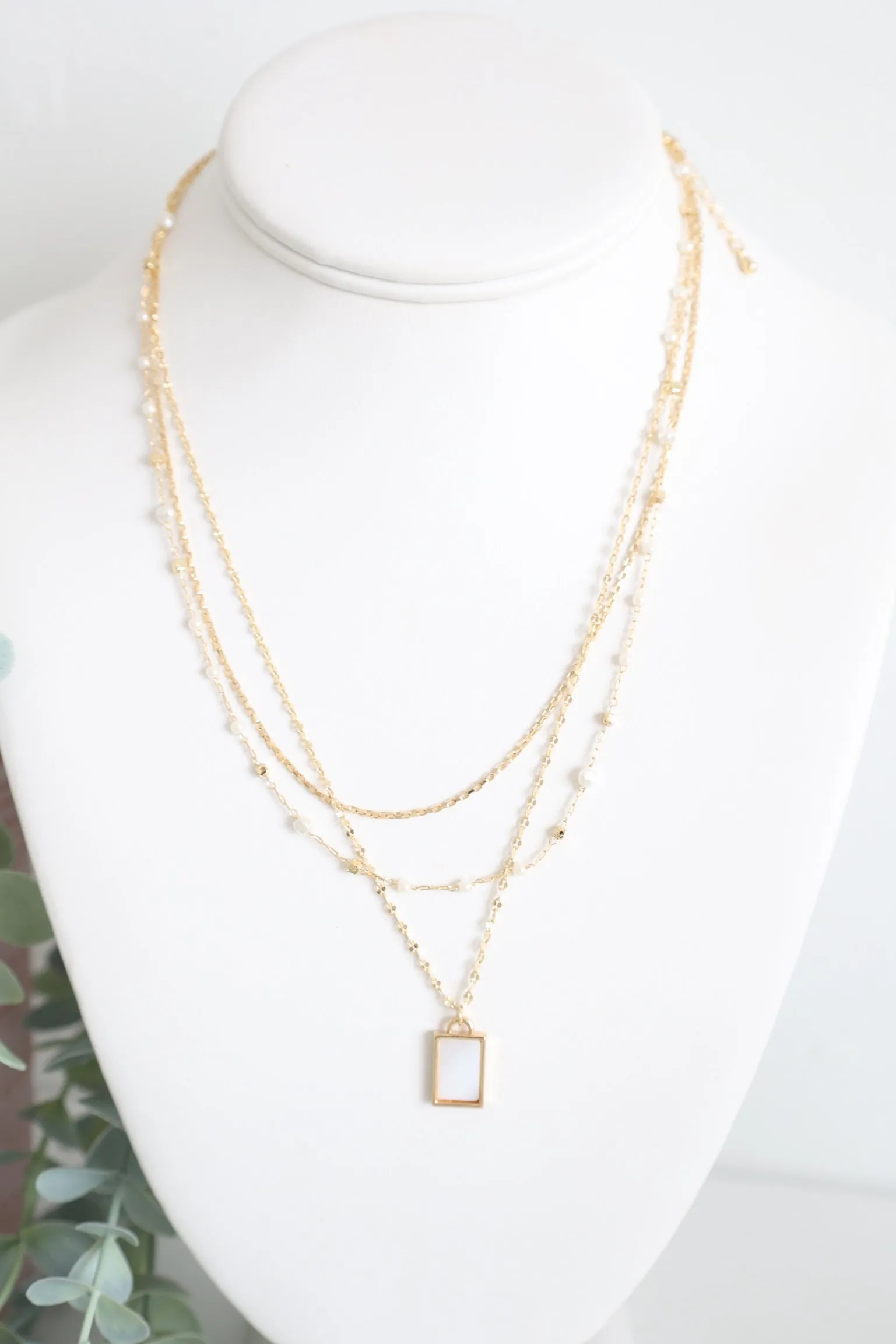 Josie Pendant Necklace