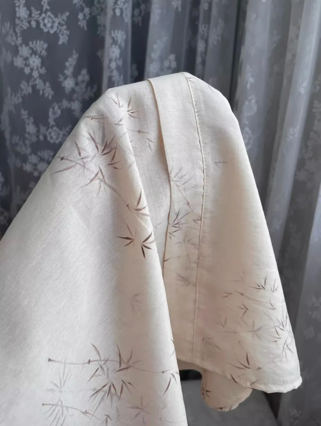 Liang Xia 凉夏 Cool Summer Tang Dynasty Various Patterned Tanling Banbi Tops