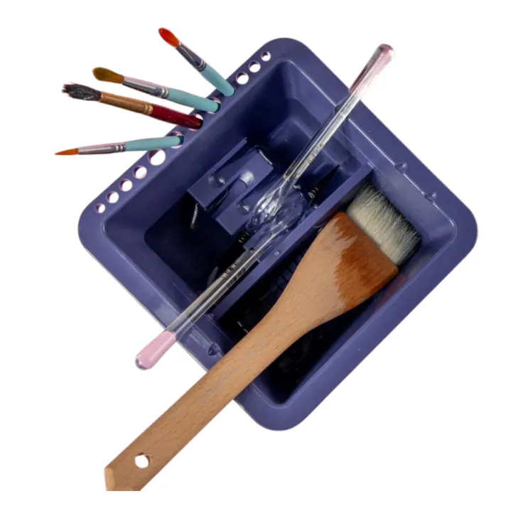 Mont Marte Plastic Brush Wash