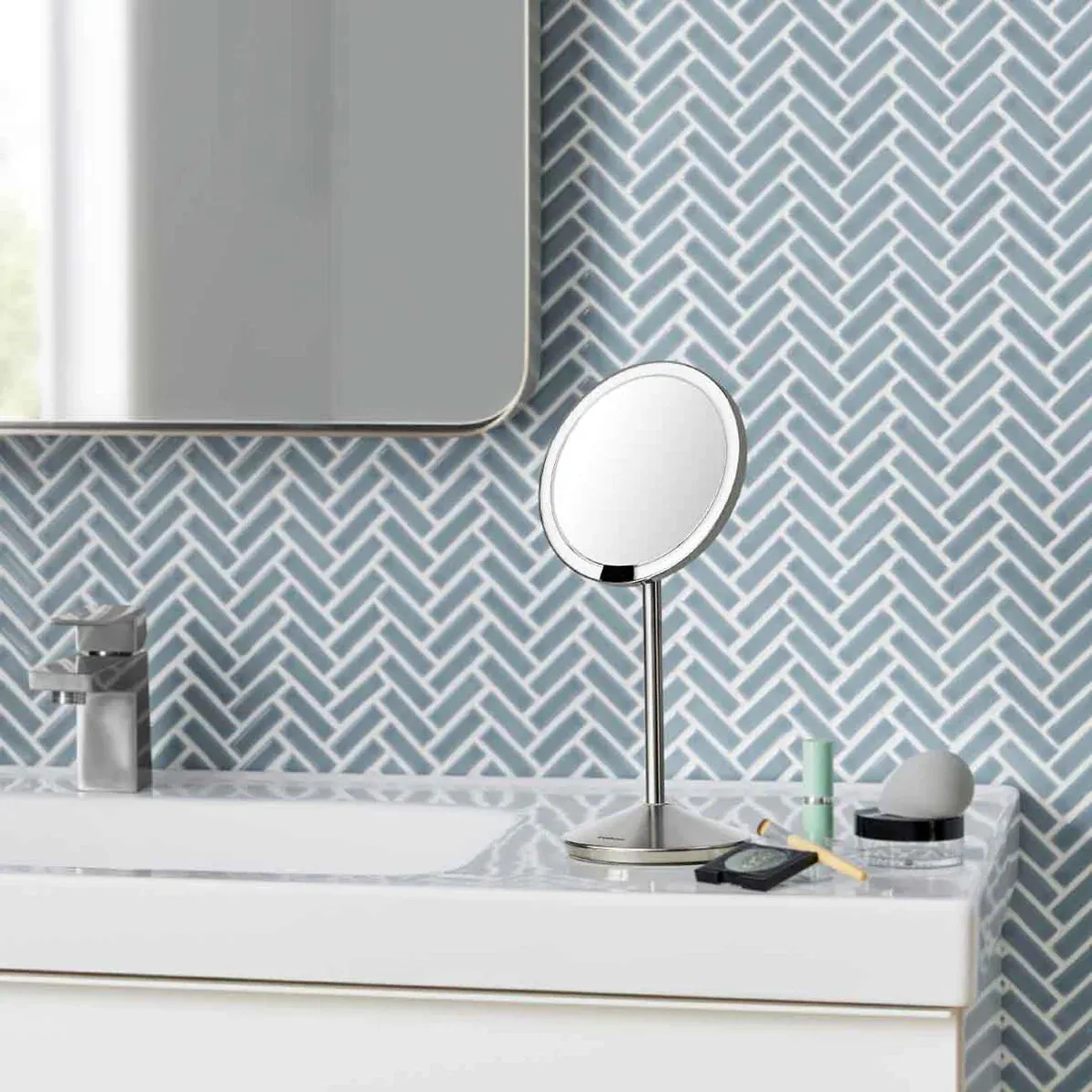 Simplehuman  Sensor Mirror Fold