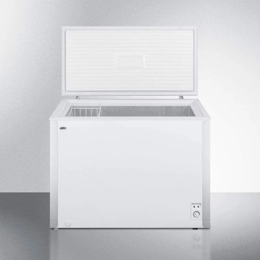 Summit Commercial 9 Cu.Ft. Chest Freezer SCFM92