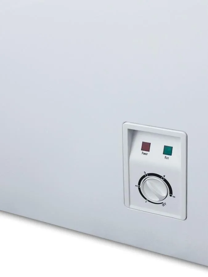 Summit Commercial 9 Cu.Ft. Chest Freezer SCFM92