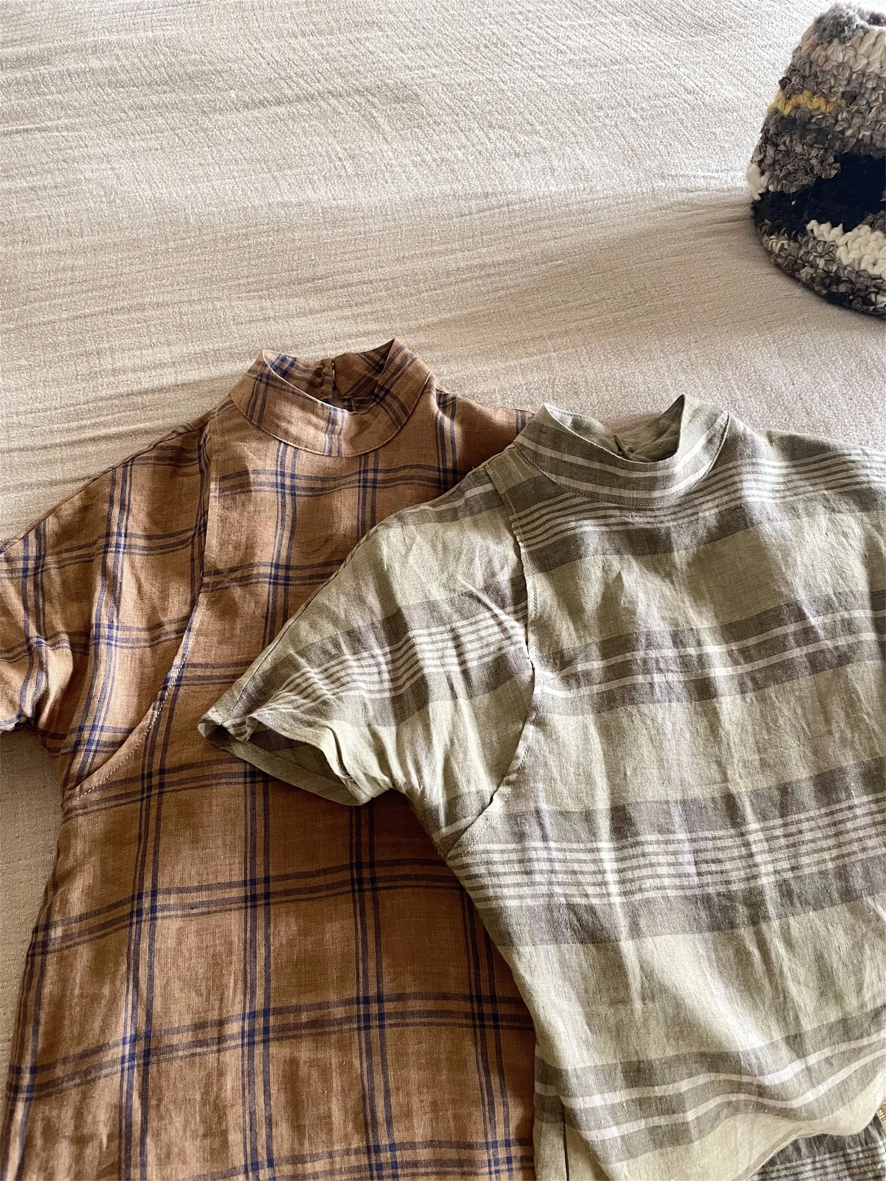 Waiting for Leisure 山月等闲 1930s Inspired Pure Linen Flannel Bottleneck Qipao